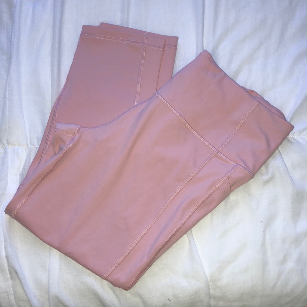 Victoria Secret knockout capris
